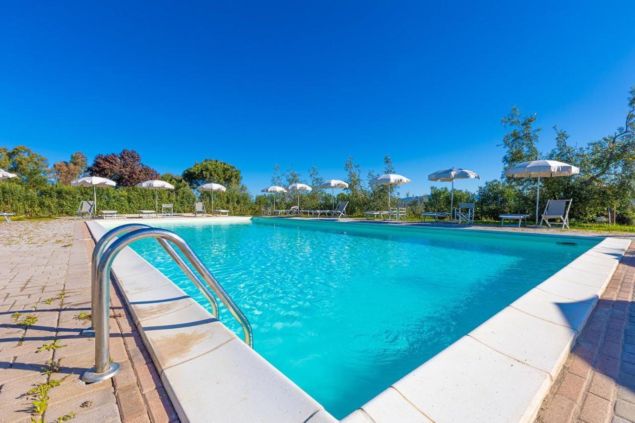 Glamping Gli Etruschi Piombino Exterior foto