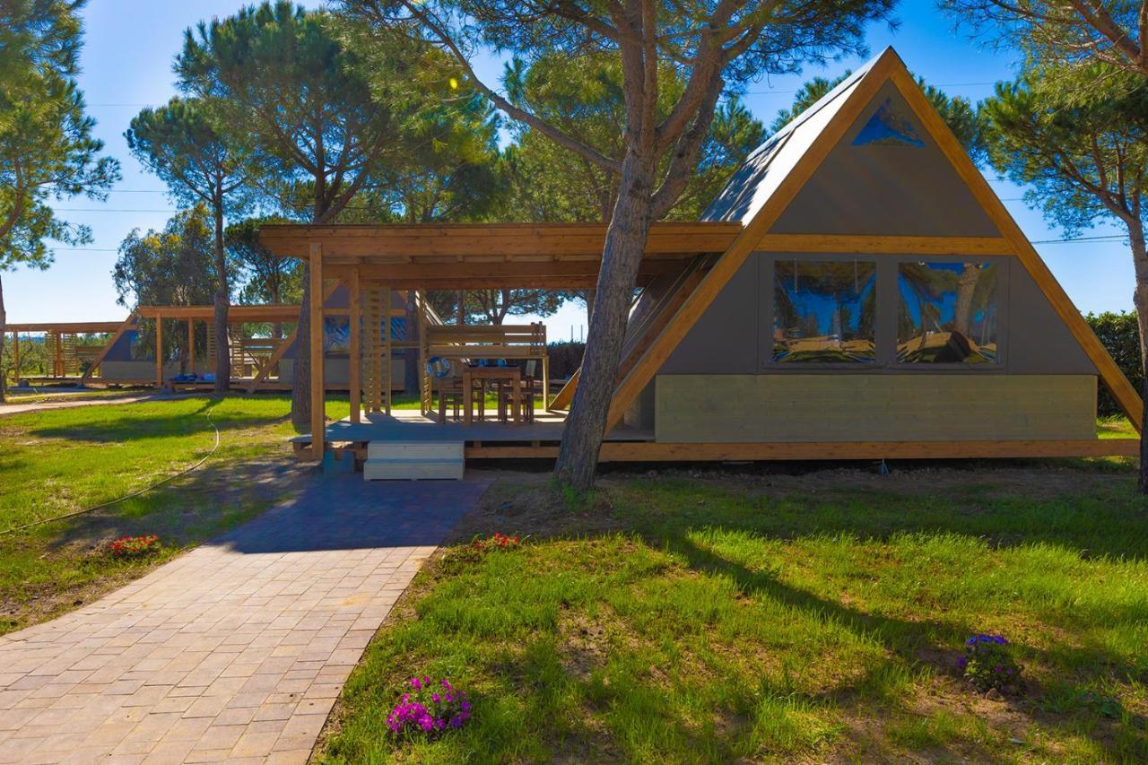 Glamping Gli Etruschi Piombino Exterior foto