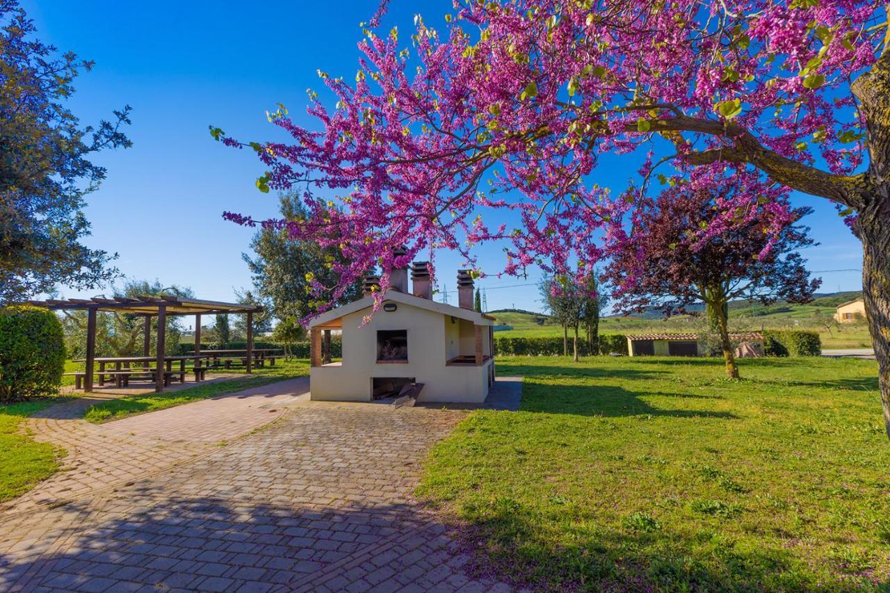 Glamping Gli Etruschi Piombino Exterior foto