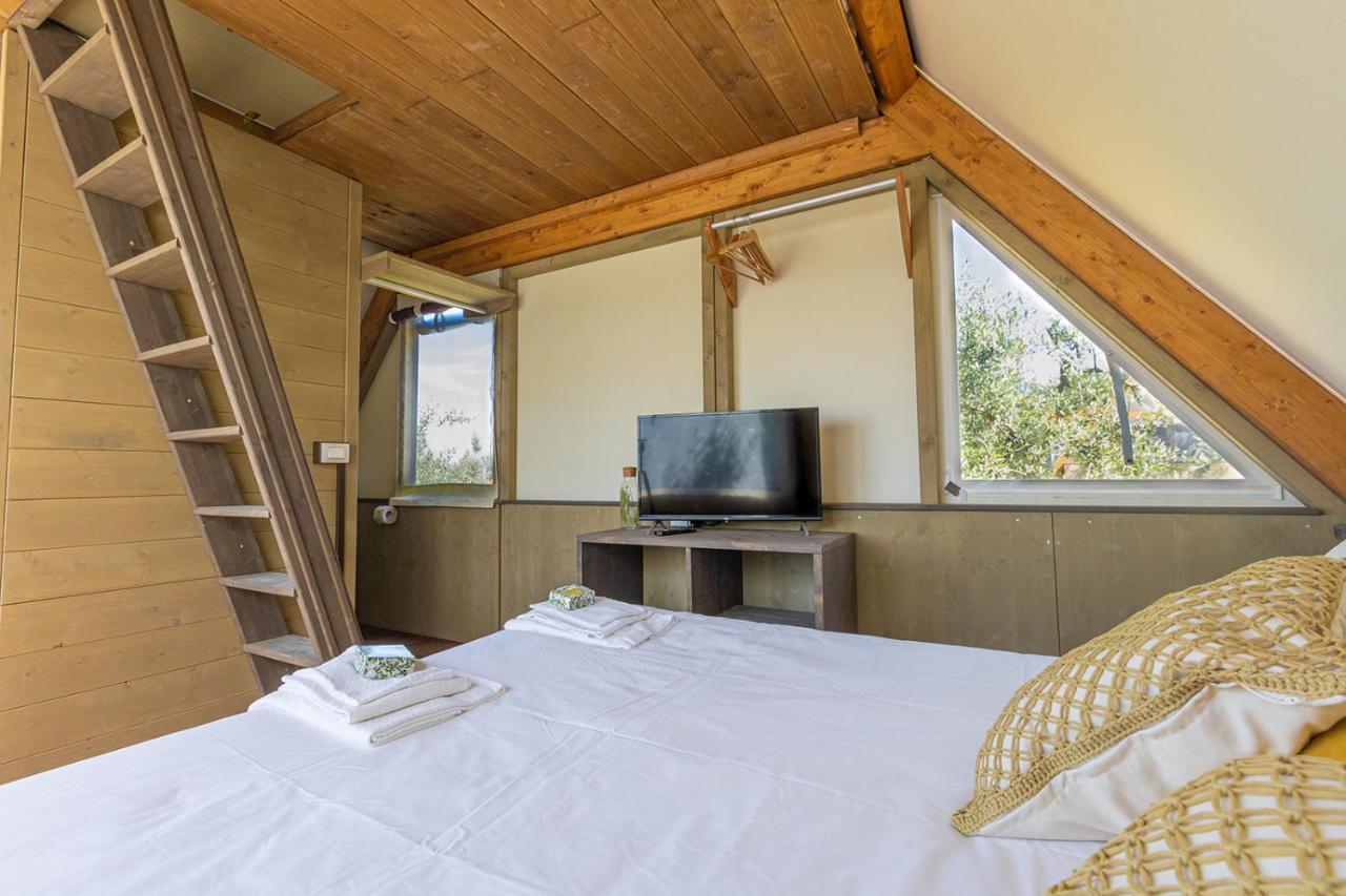 Glamping Gli Etruschi Piombino Exterior foto
