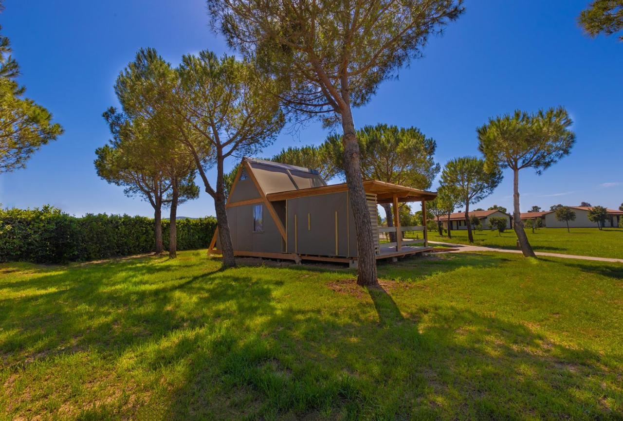Glamping Gli Etruschi Piombino Exterior foto