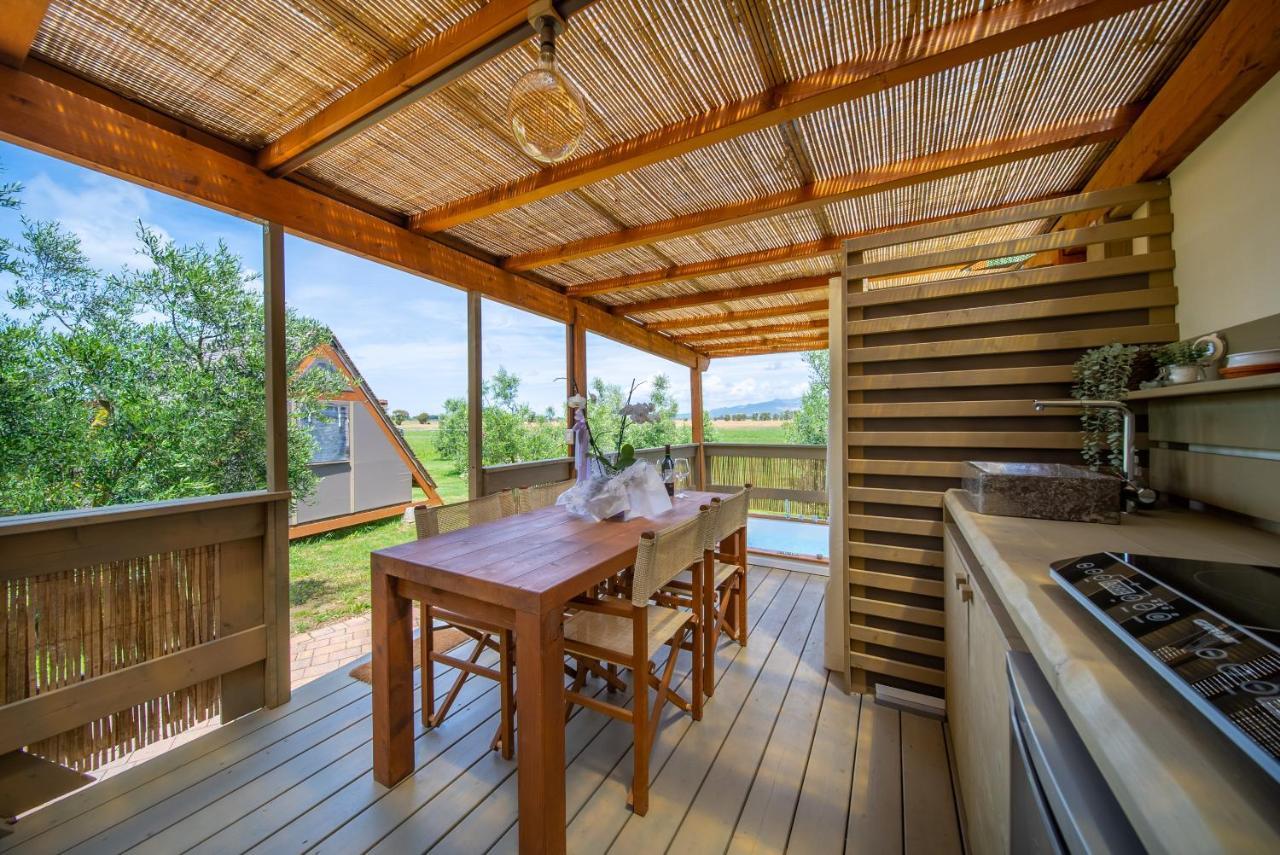 Glamping Gli Etruschi Piombino Exterior foto