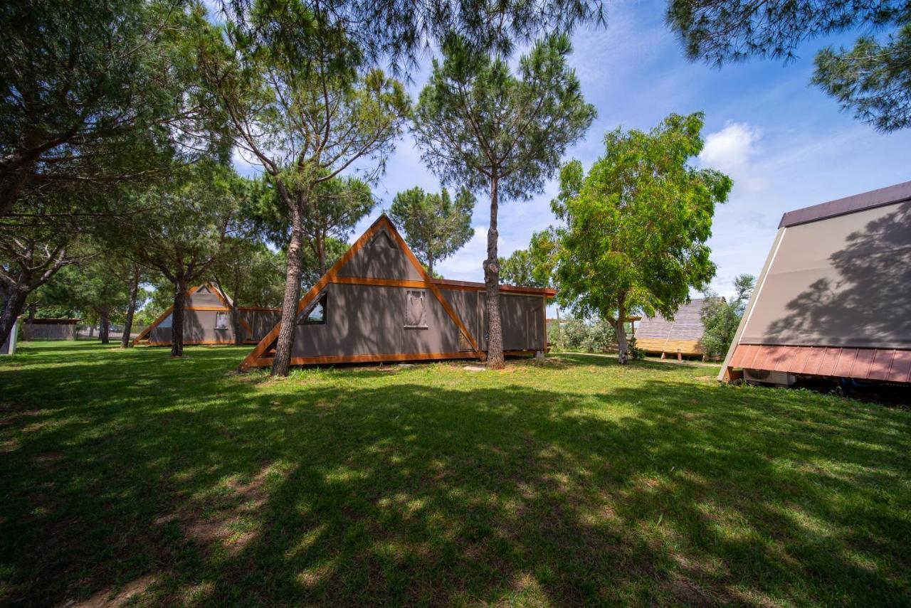 Glamping Gli Etruschi Piombino Exterior foto