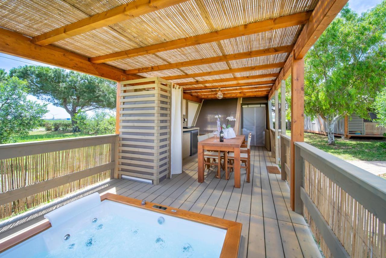 Glamping Gli Etruschi Piombino Exterior foto