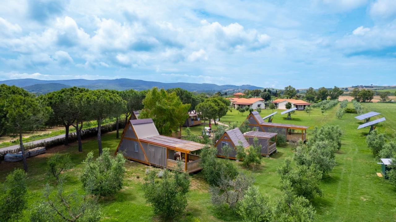 Glamping Gli Etruschi Piombino Exterior foto